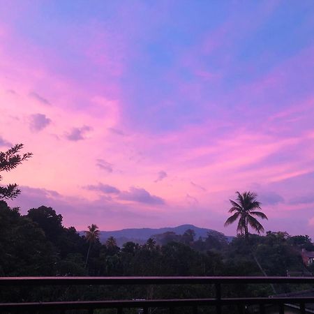 Chathu Holiday Home Kandy Exteriér fotografie